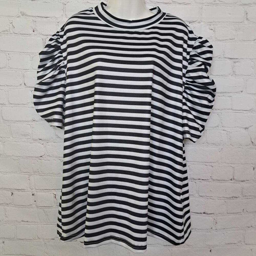 Striped Puff-Sleeve Women's Blouse - Black & White